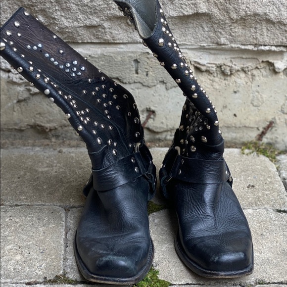 Dolce & Gabbana Boots - Picture 3 of 4